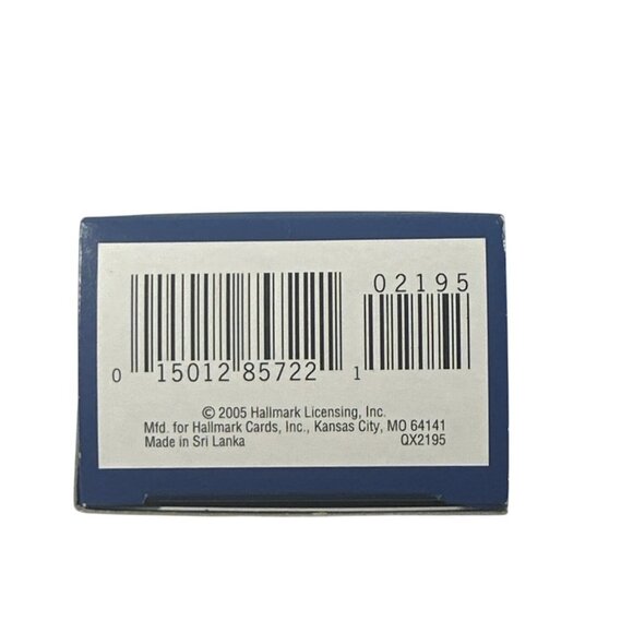 Vintage Hallmark Keepsake Ornament 2005 Cool Decade Collectible Seal Christmas - Picture 7 of 7